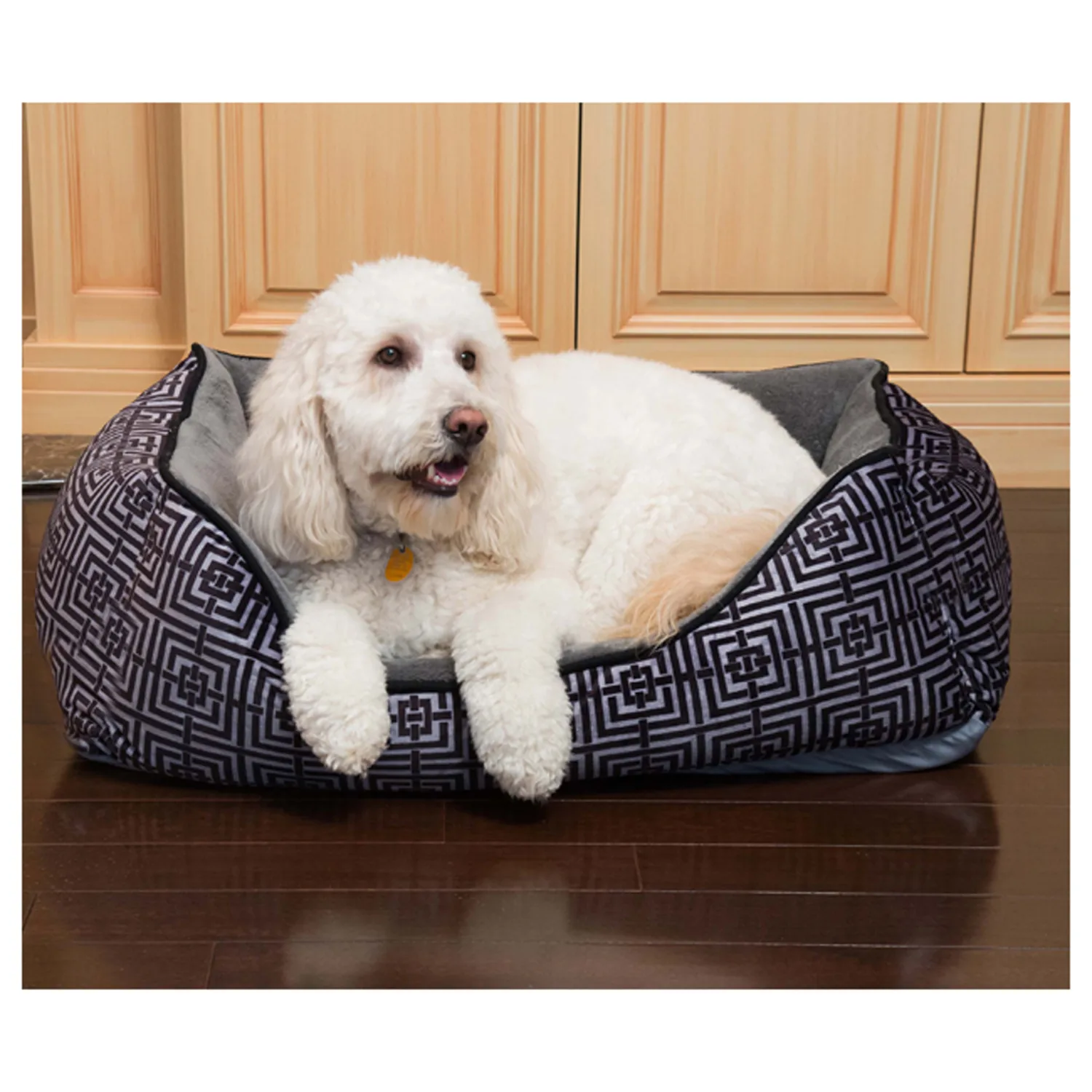 Pet Maison Trellis Cuddler Heated Pet Bed 24 x 36 x 12 Inch